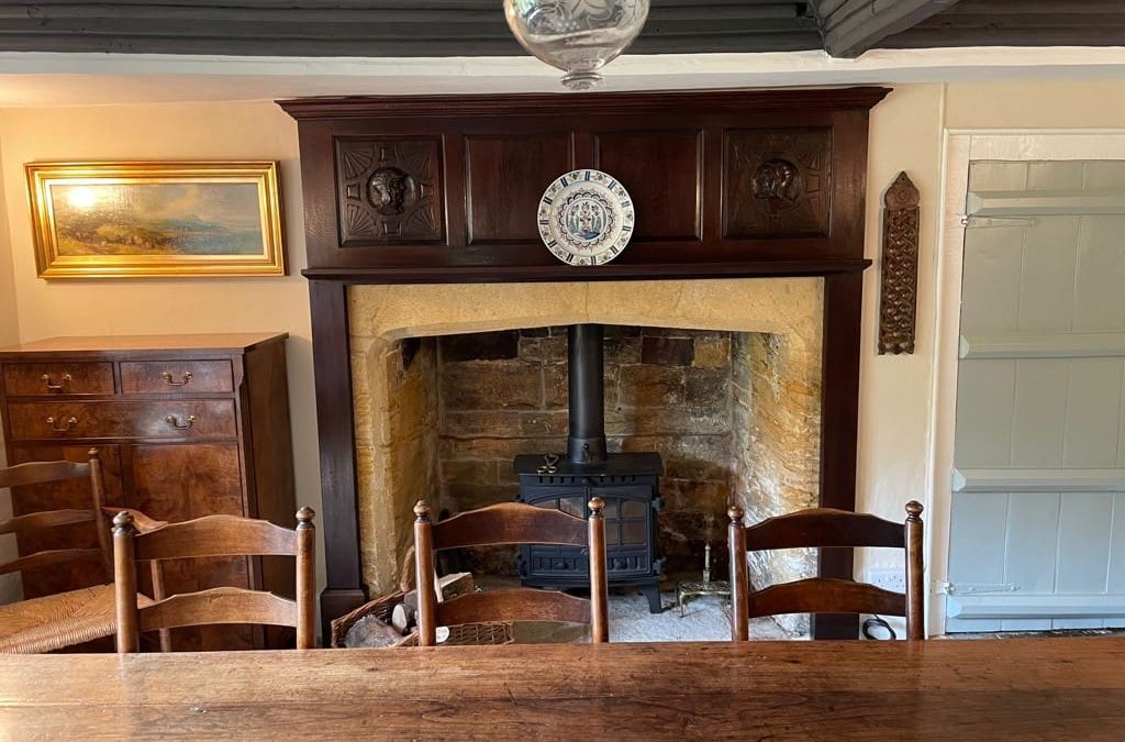 Oak panel – Fireplace